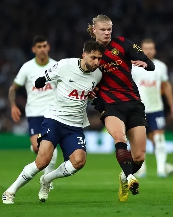 凯恩破门加冕队史射手王,凯恩射手王