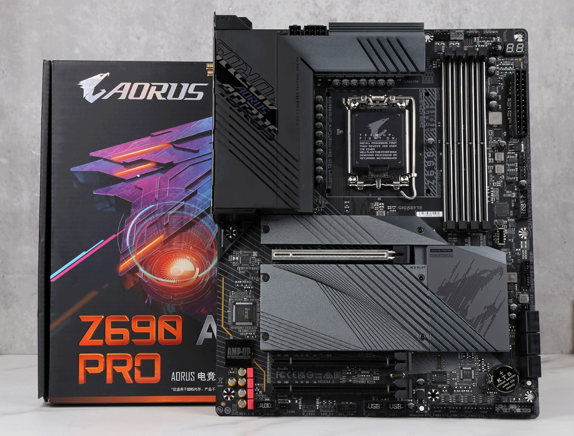 技嘉z690雪鹰和小雕主板评测,技嘉z690小雕pro评测