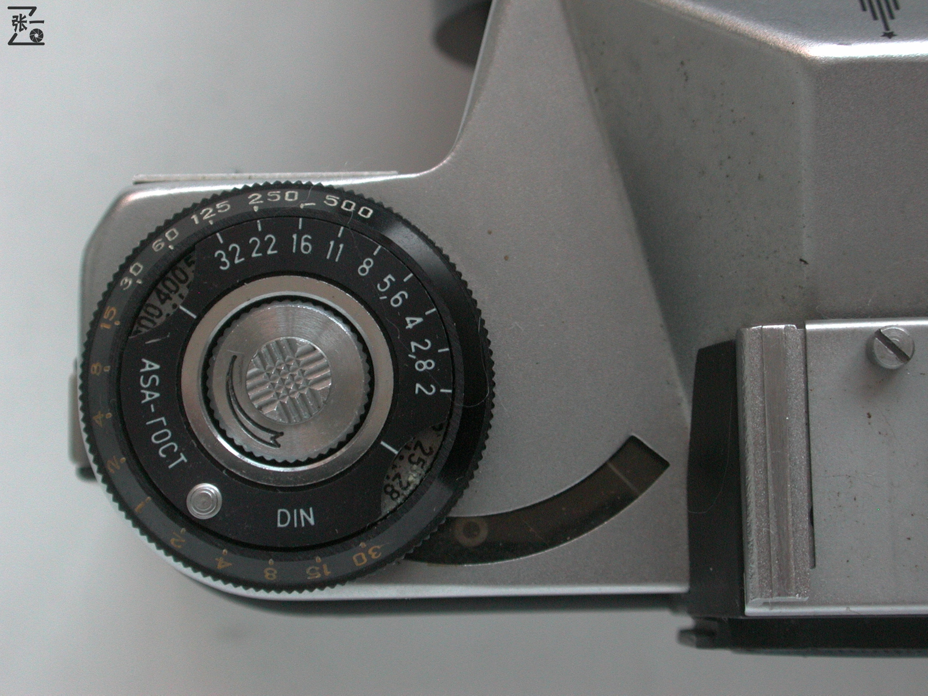 境遇尴尬的奥运会版KalimarSR300单反相机！苏联为美国贴牌生产