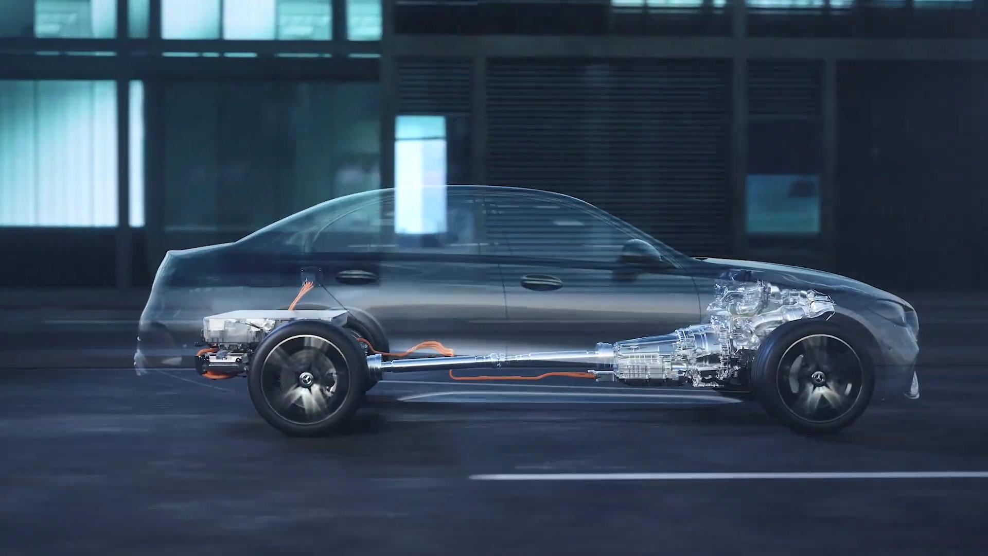 奔驰c级宝马3系奥迪a4l驾驶感受,18款奥迪a4l45quattro发动机