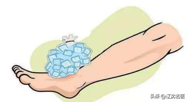 崴脚不重视当心出现后遗症,崴脚处理不及时会导致习惯性崴脚