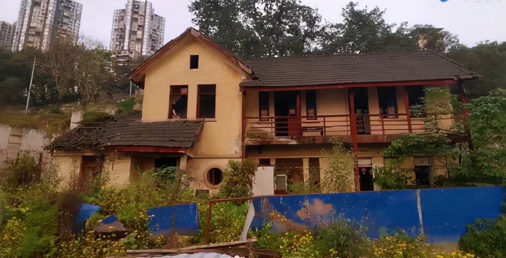 重庆半山腰废弃别墅,重庆有一百多栋荒废别墅建在哪里