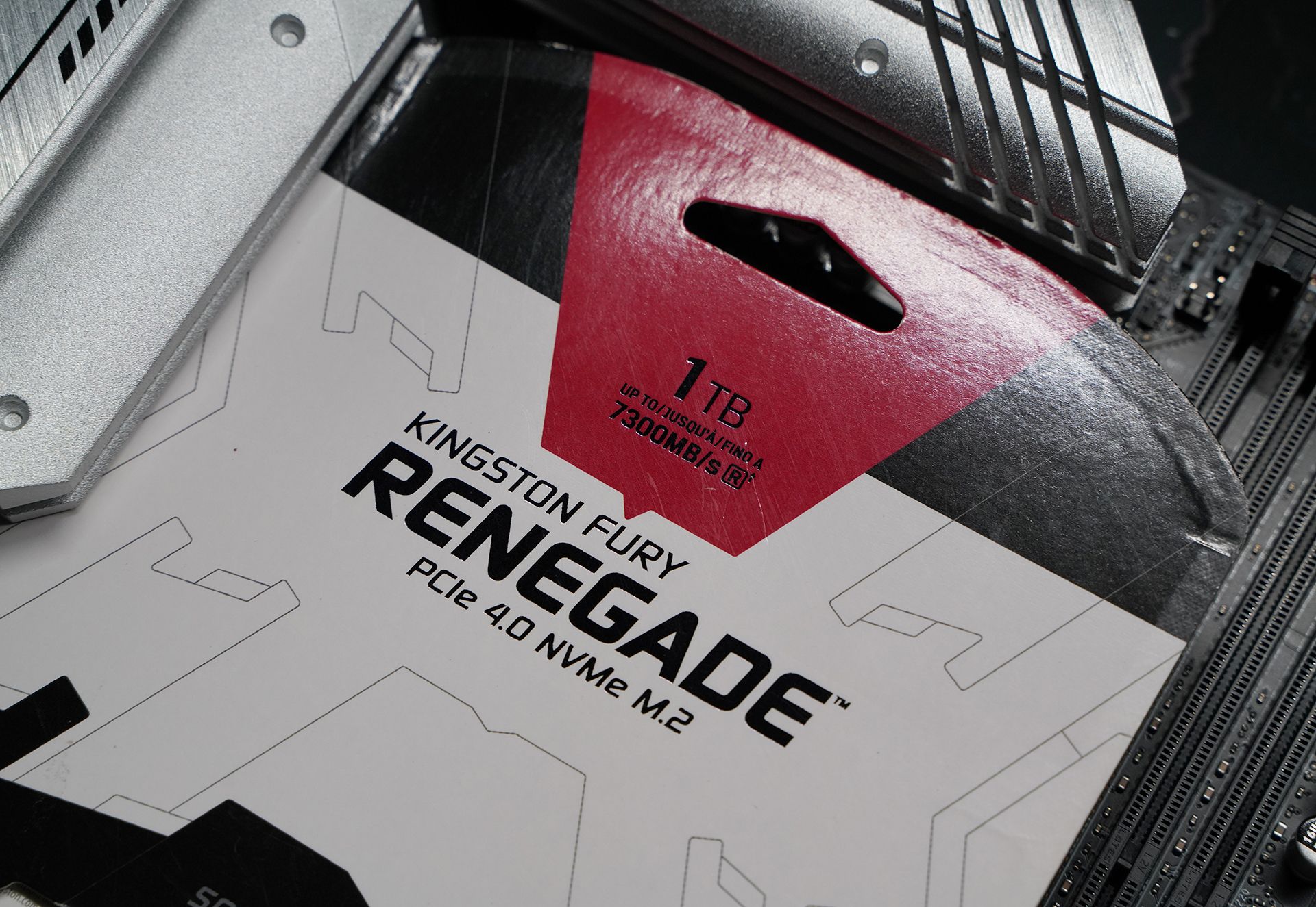 微星b660m迫击炮详细配置,微星b660m迫击炮能跑满13600k吗