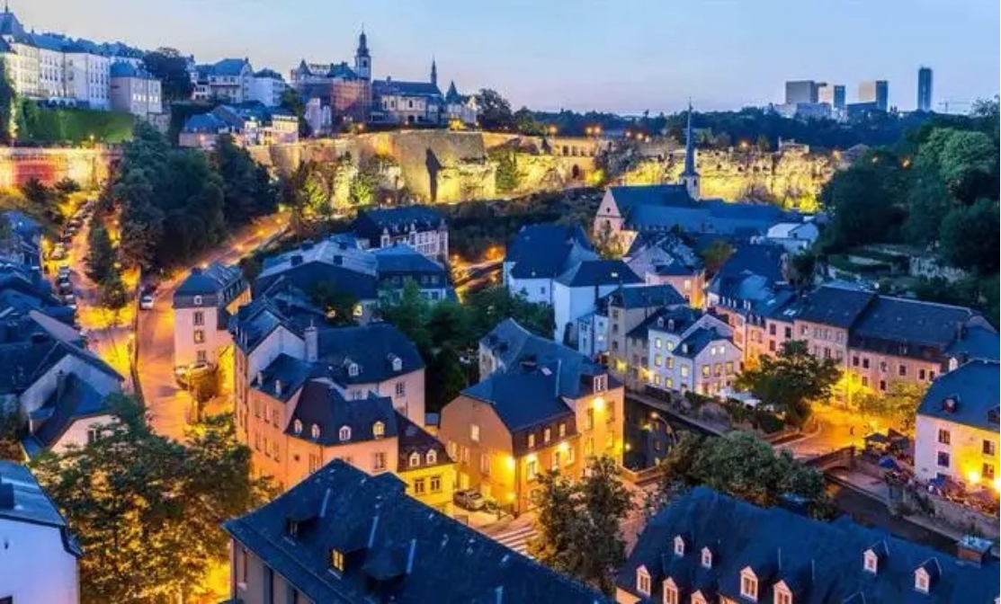 世界上最穷国家收入排行榜,世界上最有钱的国家真实生活