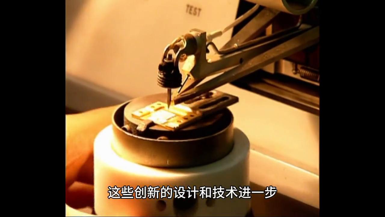 蔻驰转型,蔻驰时尚经典