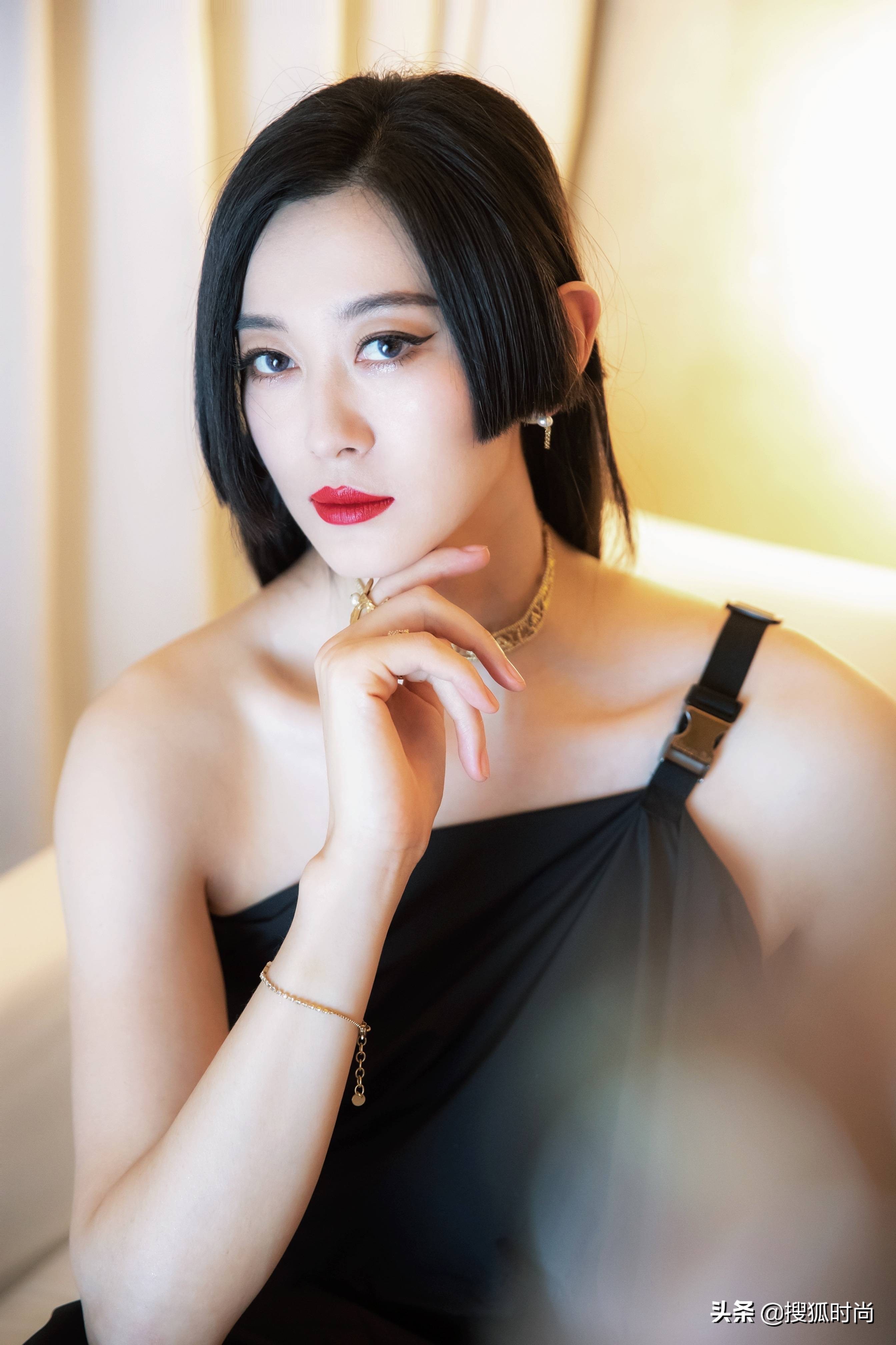 get女星同款气质,get姐姐们的同款穿搭和妆容