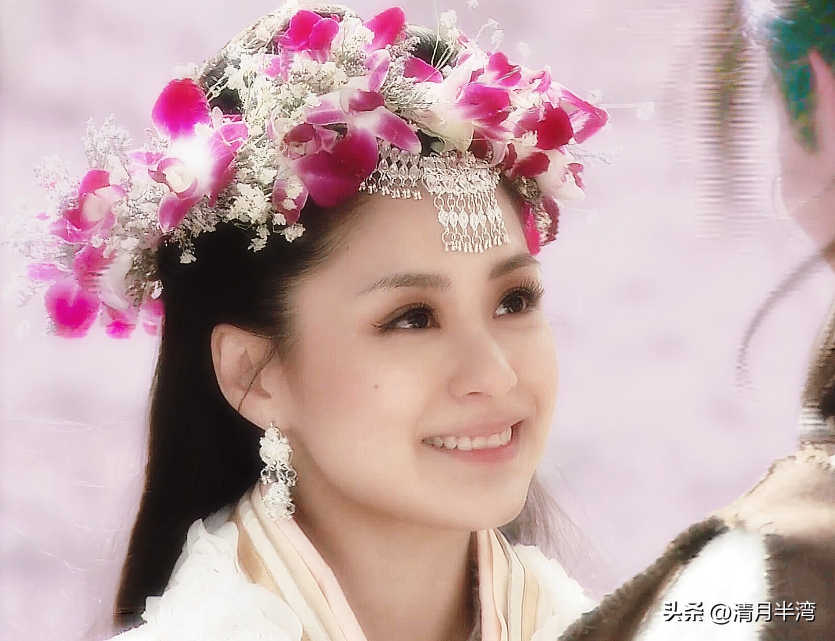 10位桃花眼明星,七位桃花眼女明星图片