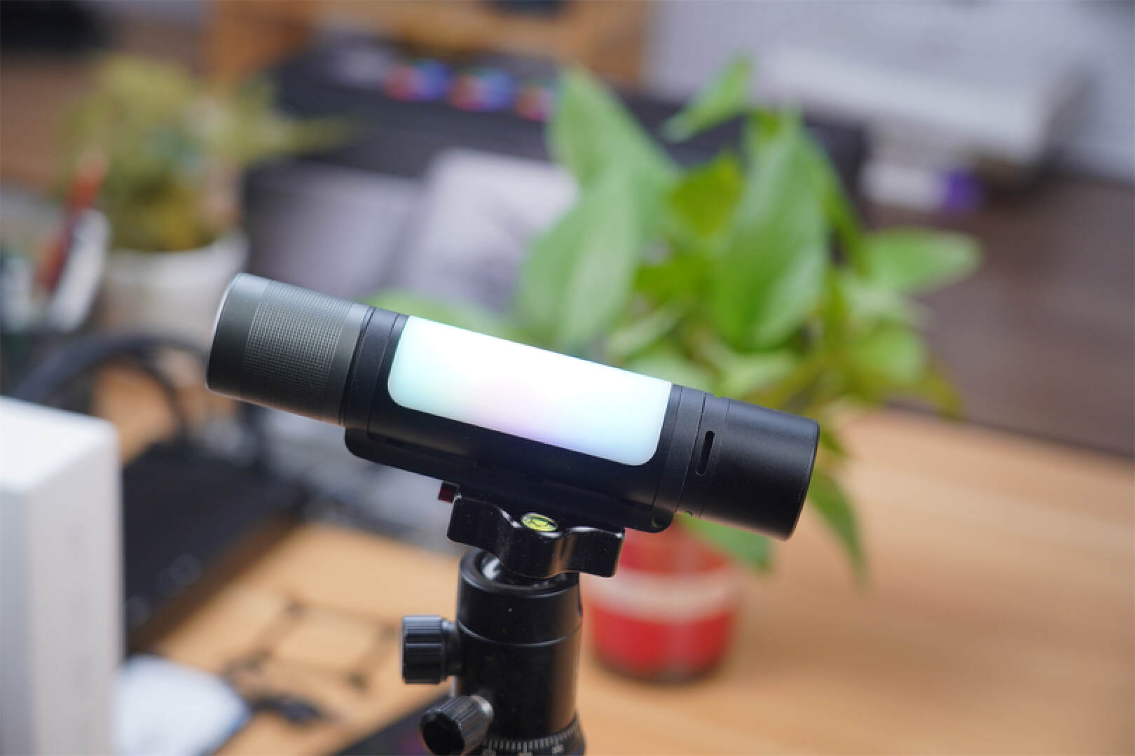 纳拓十二合一雷鸣音乐手电测评,神奇户外灯多功能高端露营灯