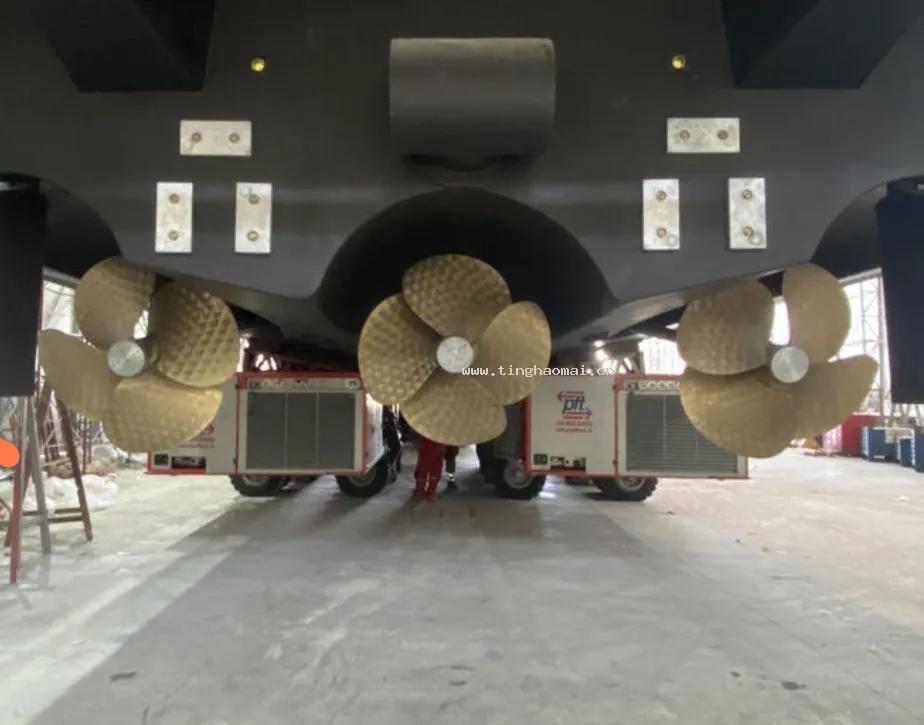 ocea船厂推出可极地探险豪华游艇,意大利seastella63尺豪华游艇