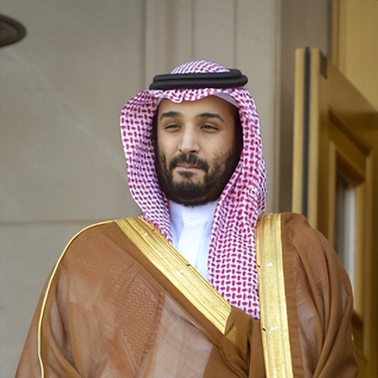 沙特王子小萨勒曼，身家1.5万亿，人称阿拉伯暴君，他到底有多狠