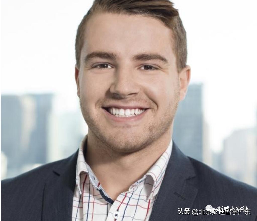 100%就业——斯威本两大专业毕业生率先完成斯威本愿景