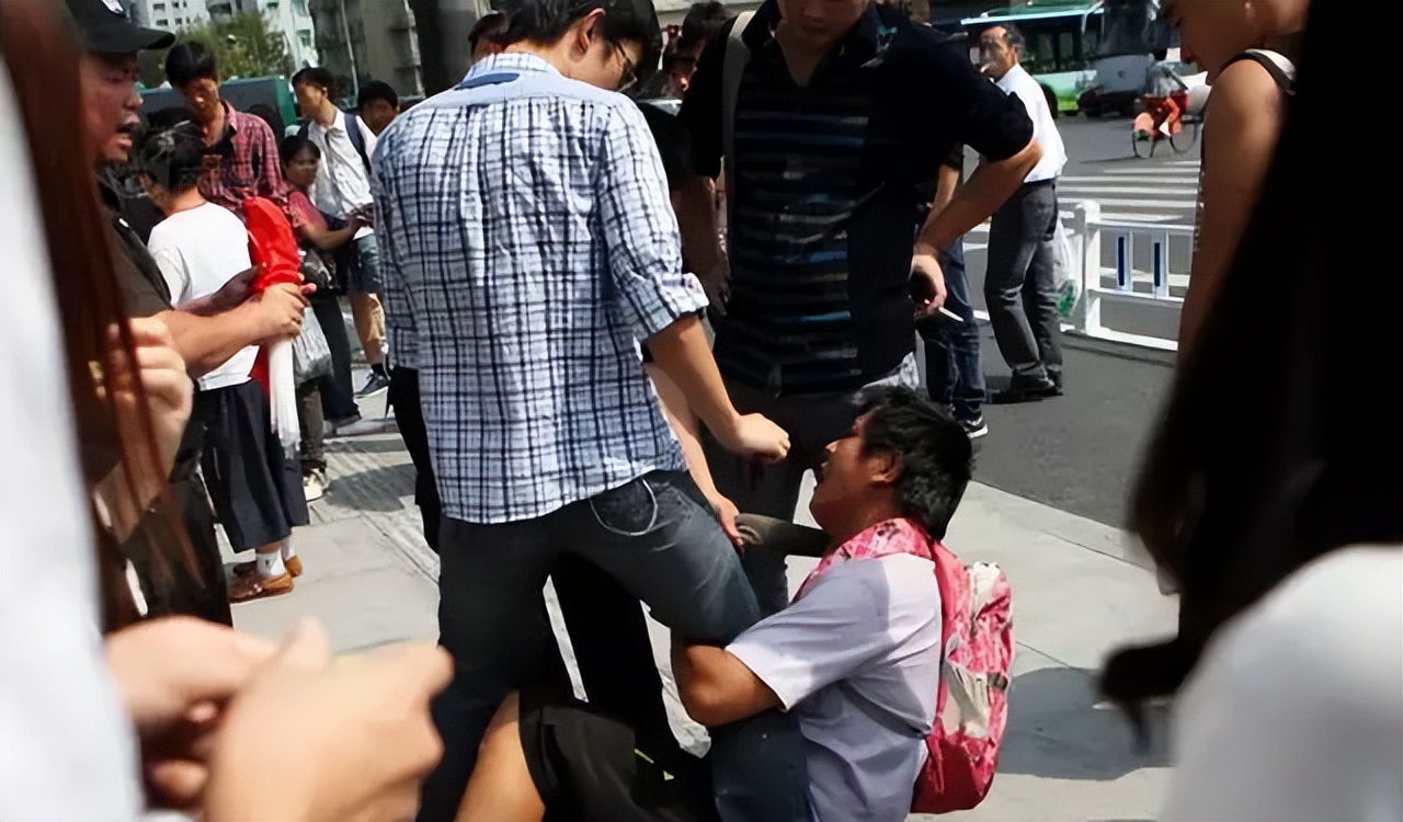 为什么从古至今都有乞丐,双腿消失的乞丐全集