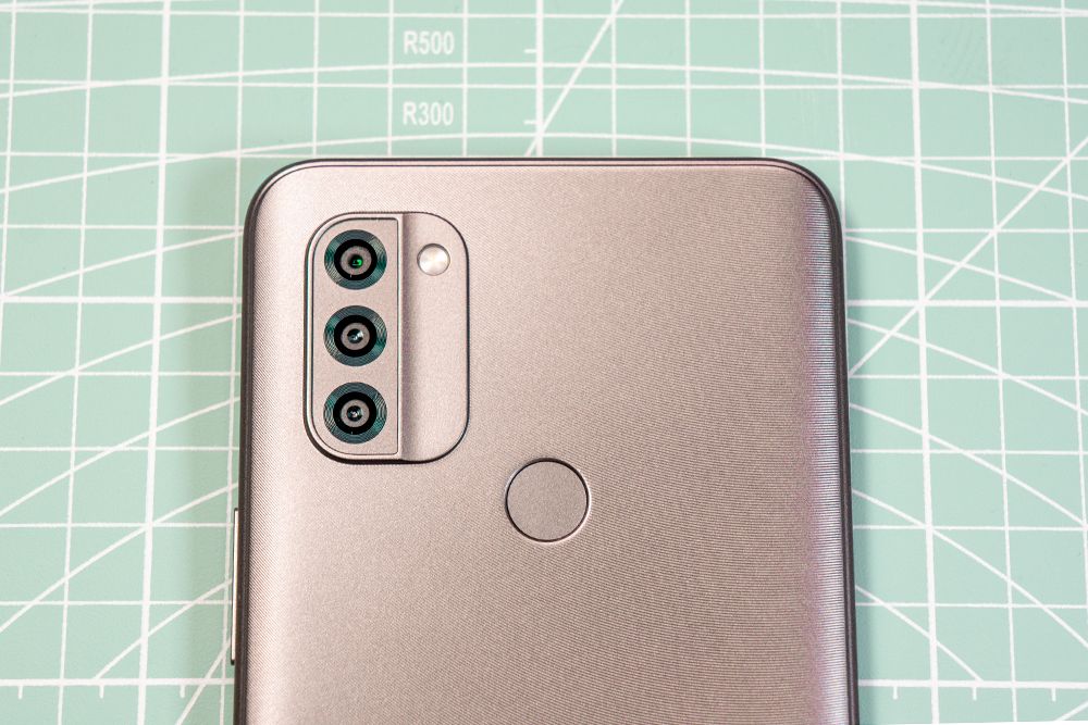 诺基亚c31测评,诺基亚c31屏幕耐摔吗