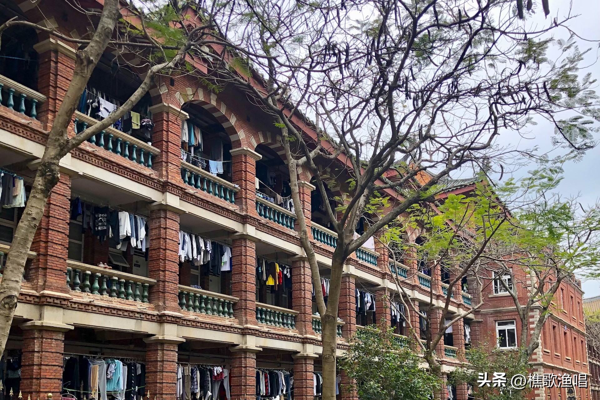 一座充满人间烟火气又温暖的古城,人间烟火的古城