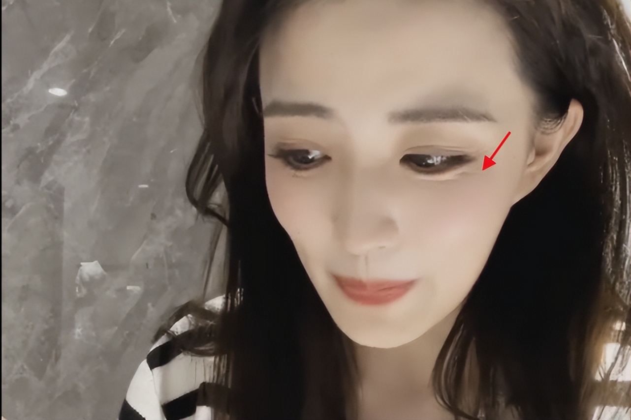 徐璐近照曝光,26岁徐璐近照少女感满满