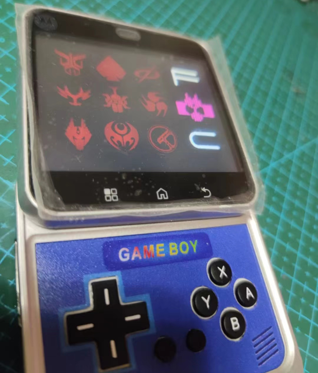 100块钱的任天堂游戏机长什么样,任天堂游戏机改成手机