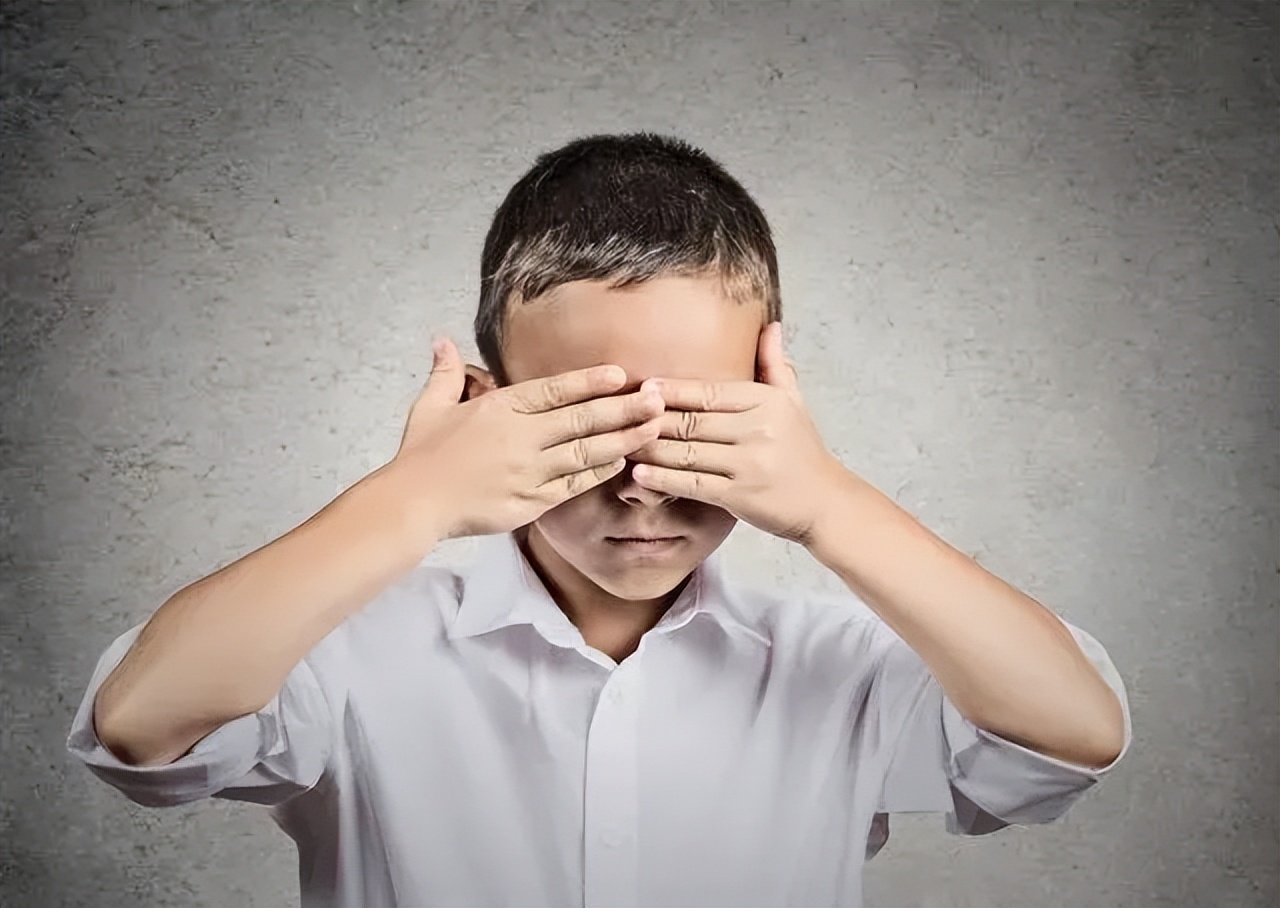 眼睛干涩有救吗,吃什么可以预防眼睛干涩模糊