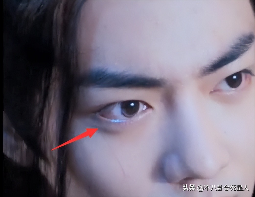 演员假发套穿帮,假发穿帮镜头