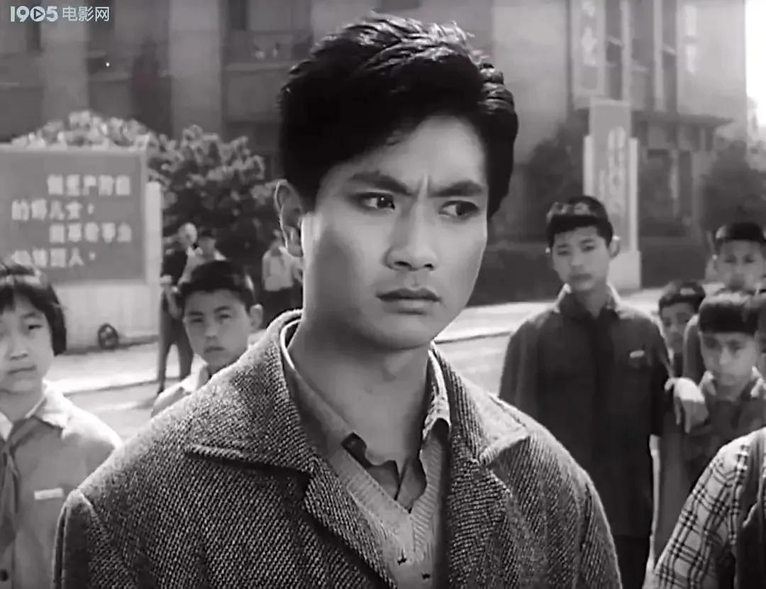 老电影小足球队员在线观看,60年代老电影小足球队员完整版