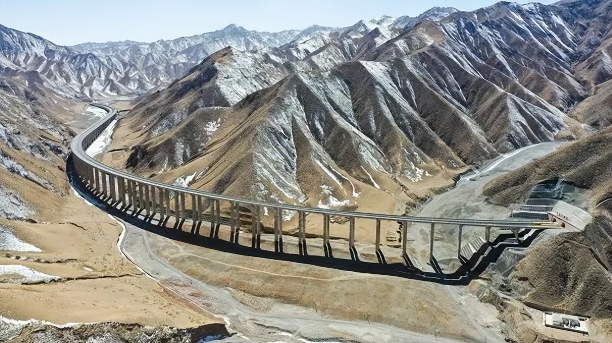 【50强风采】华邦建投集团:匠心铸造精品工程