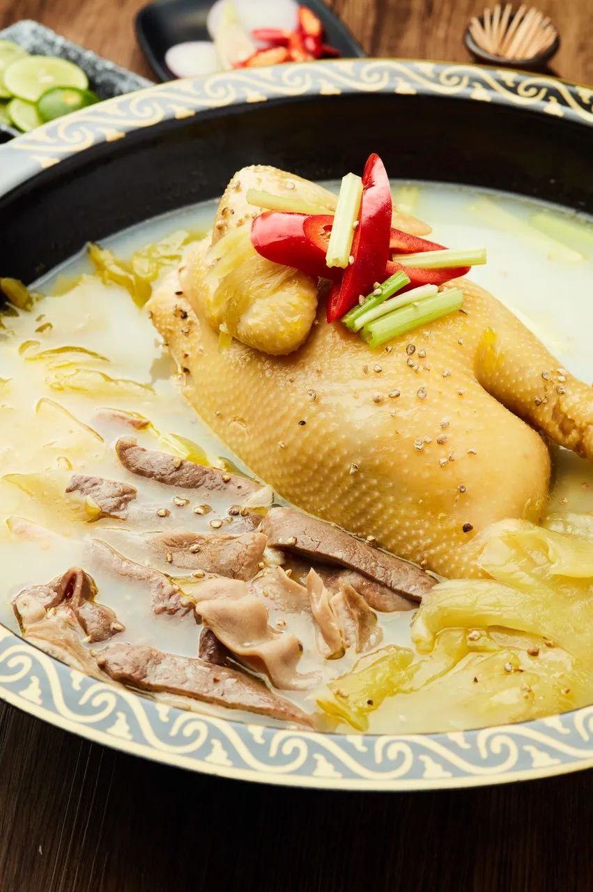 张颂文说的是客家话还是粤语,张颂文难怪会说客家话