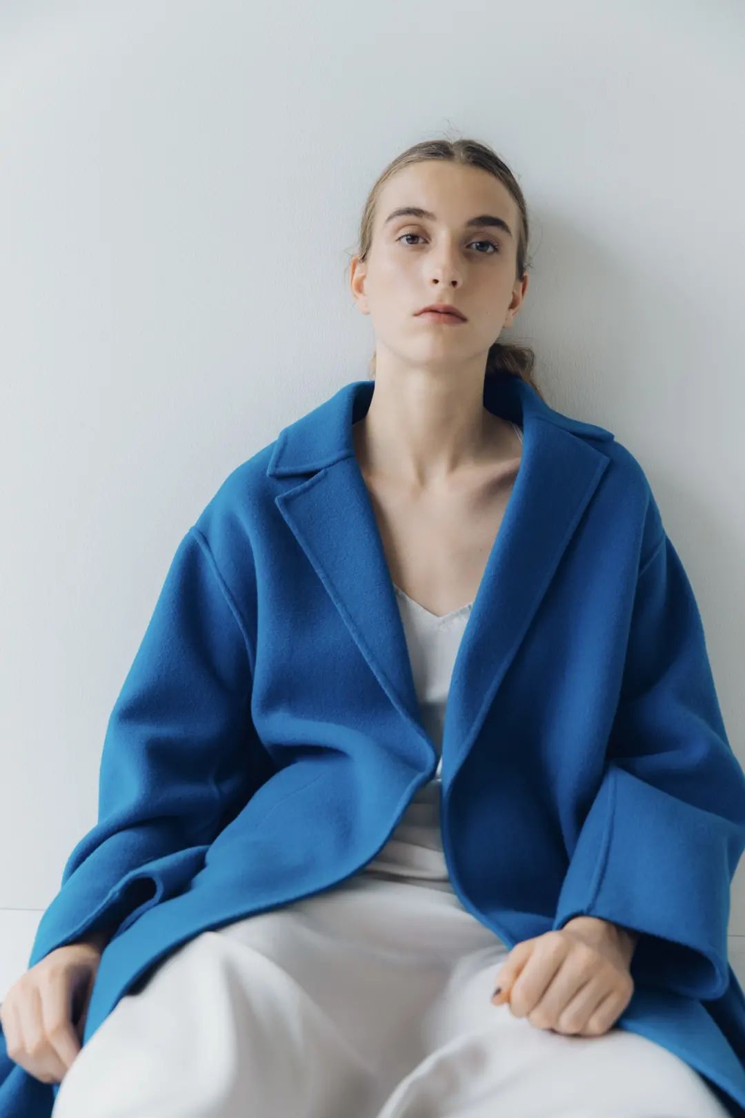 蓝色穿出秋冬高级感,蓝色穿出春天的高级感