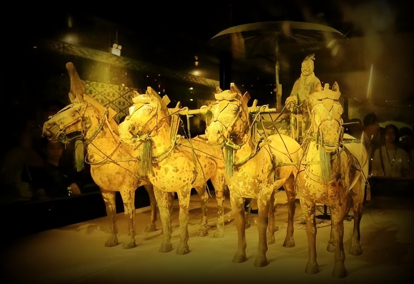 秦朝兵马俑艺术特征有哪些,秦始皇兵马俑复原彩绘