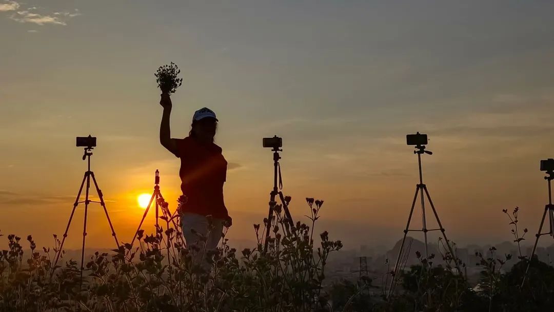 我赚不到钱咋办,我挣不到钱还能怎么办