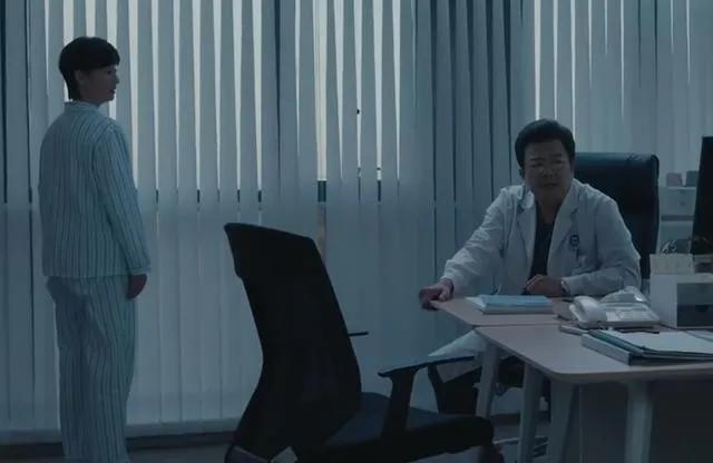 妈妈查出来癌症晚期我该怎么办,90岁母亲癌症晚期还有必要治疗吗