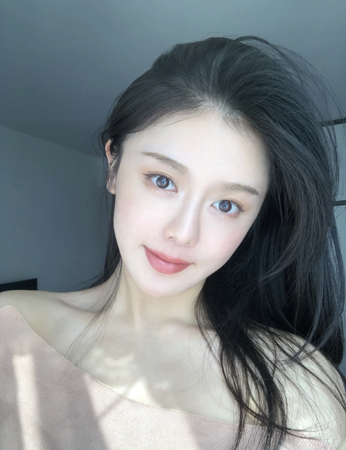 素颜气色有多重要,为啥有的女人素颜也很好看