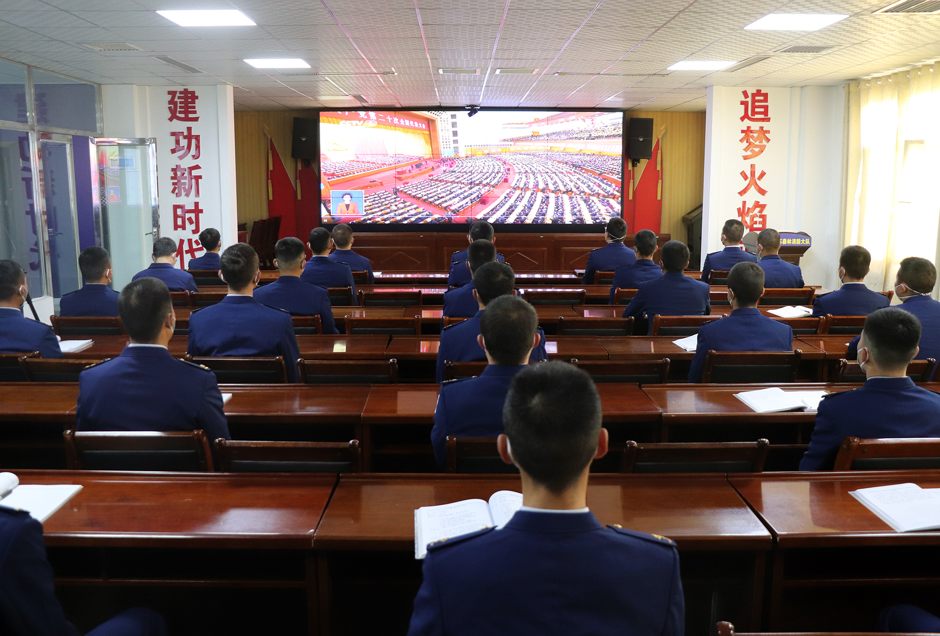 扎扎实实学习党的二十大精神,谈学习党的二十大精神