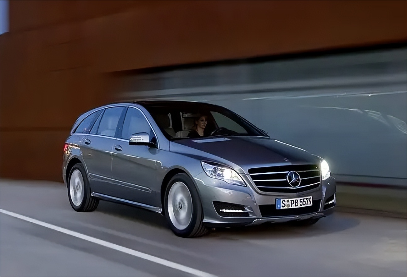 11年奔驰r350老款改新款全程过程,老款奔驰r350真的容易坏吗