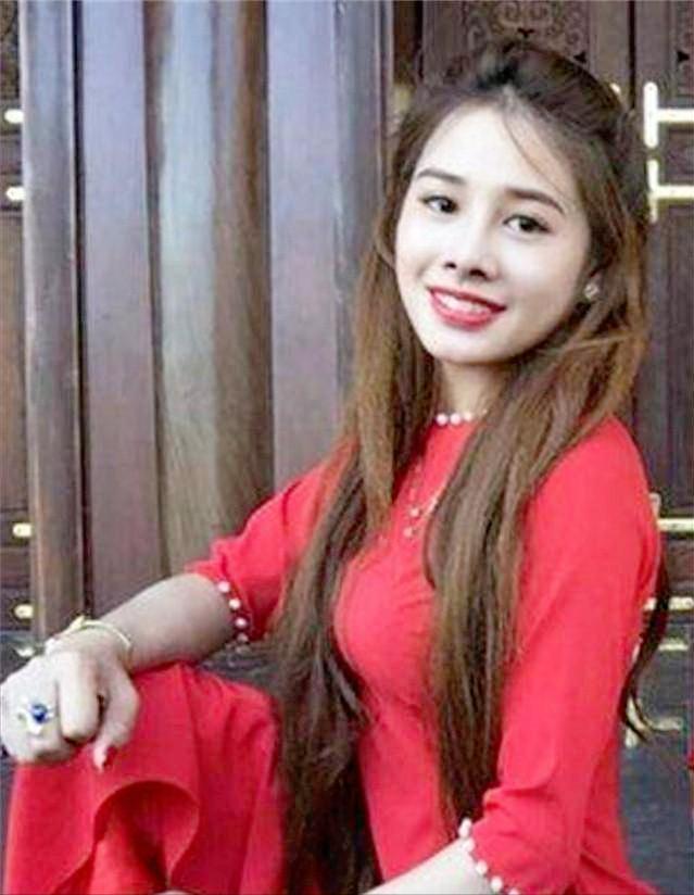 越南紫霞仙子嫁中国小伙子,越南媳妇紫霞回越南