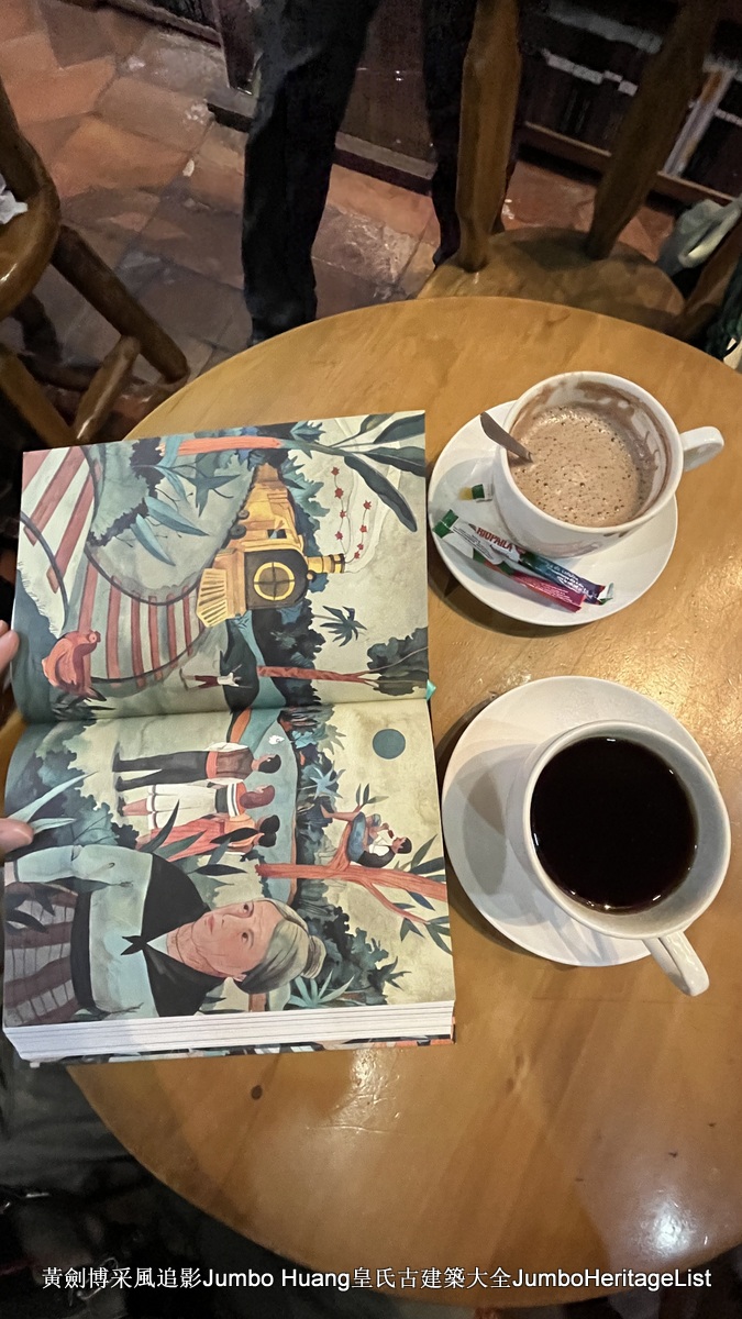 第5023回：富得像个阿根廷人，蓝花楹咖啡馆酒吧