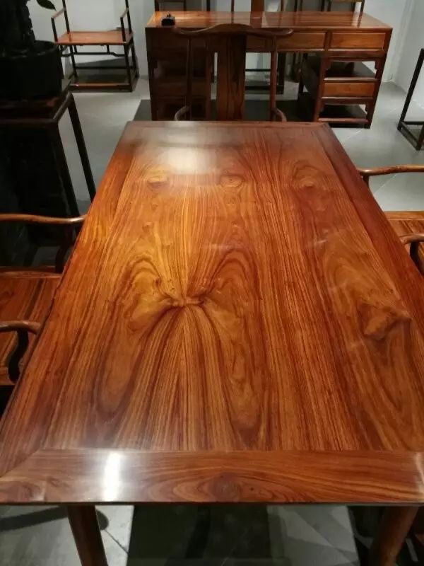 白酸枝的潜力有多大,白酸枝在红木中处于什么档次