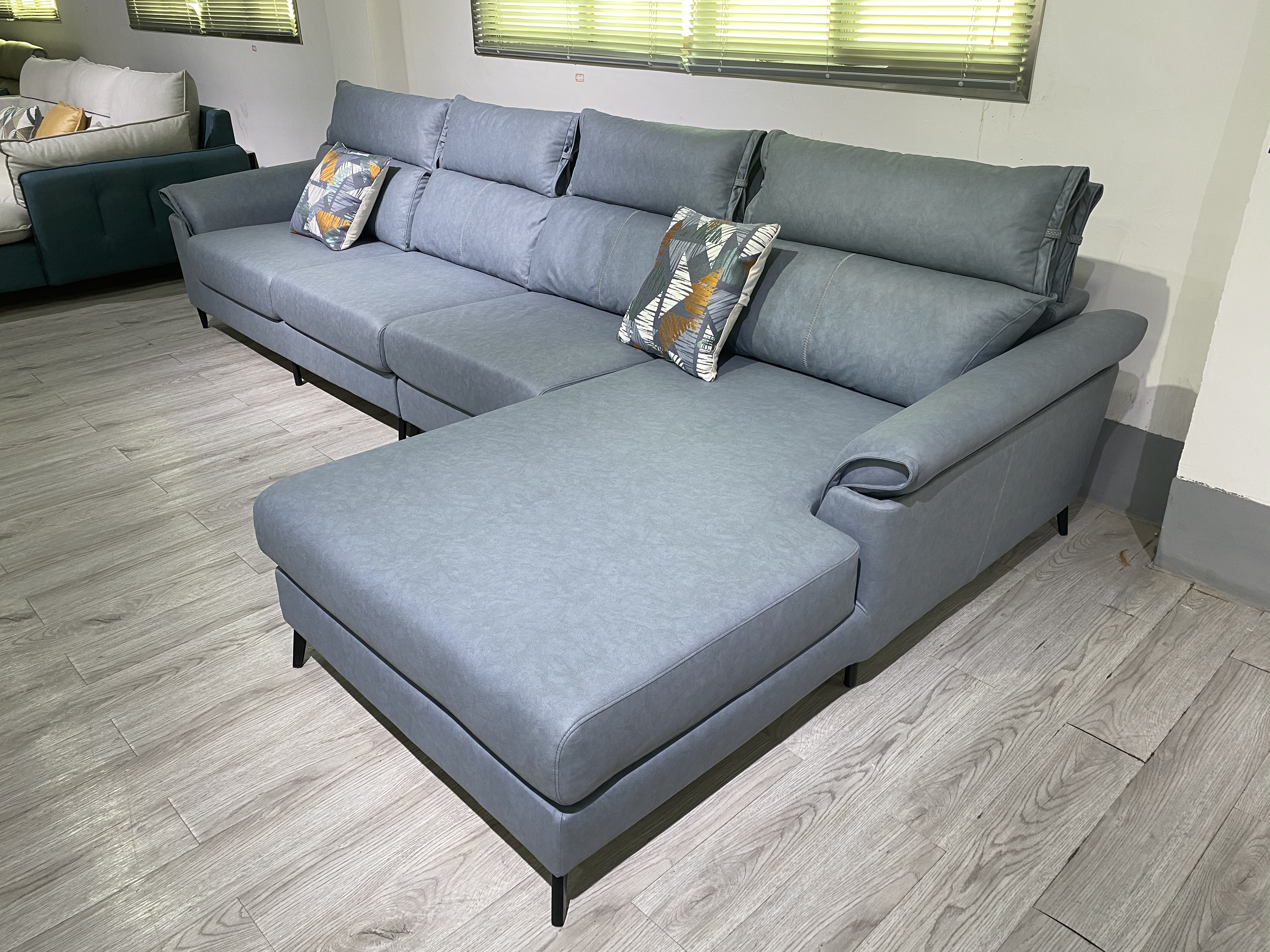 4000左右沙发选乳胶还是海绵,沙发填充物纯海绵好还是乳胶好