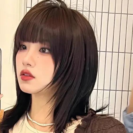 高层次锁骨发中长怎么剪,高层次锁骨发中长怎么造型