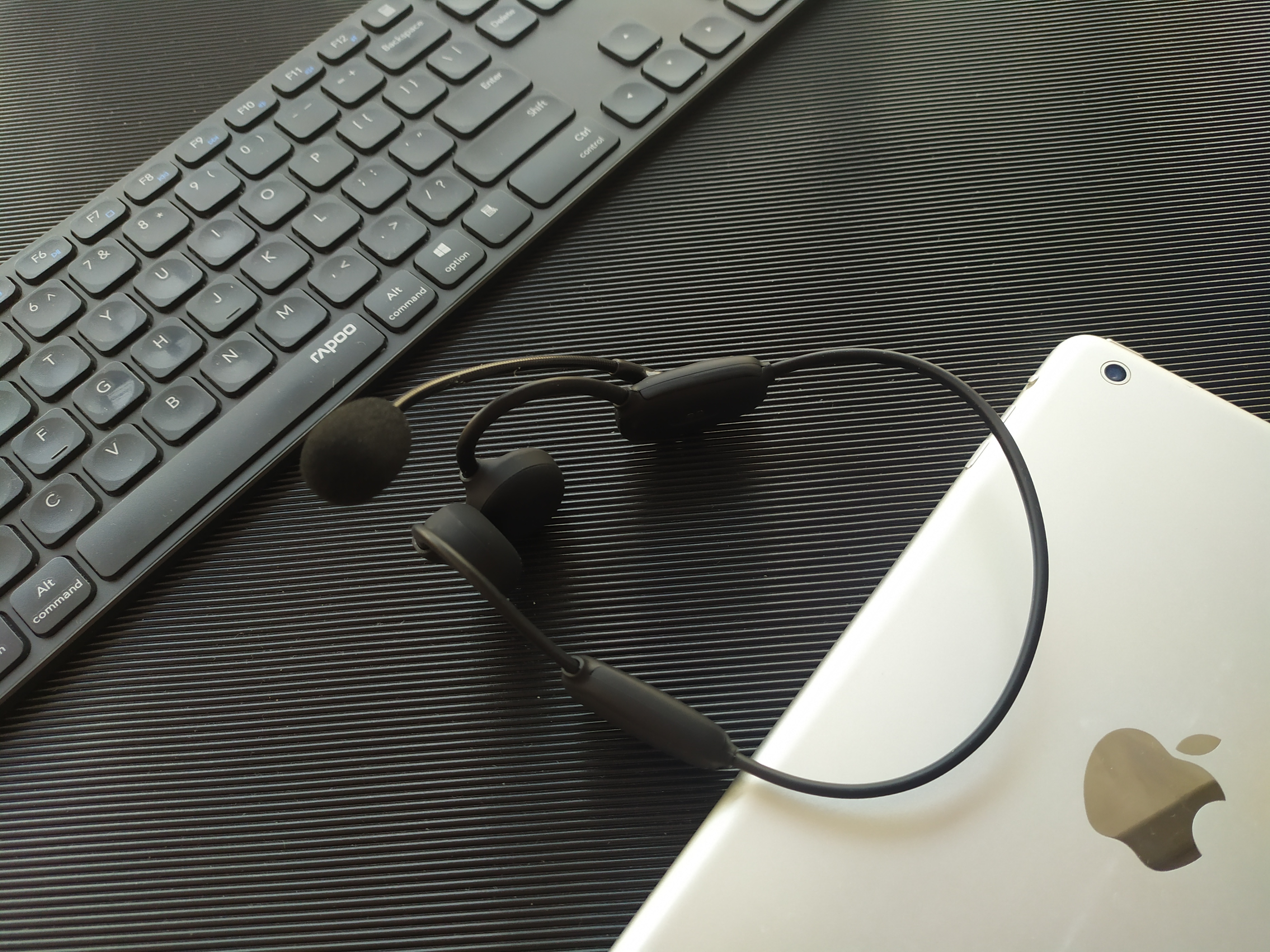 骨传导耳机麦克风效果好吗,骨传导耳机带麦克风推荐