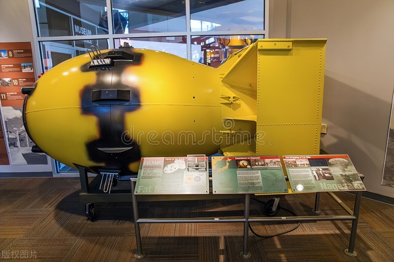 中国该如何应对？中国军控：日本囤积的核原料够制造1000枚*弹核**头