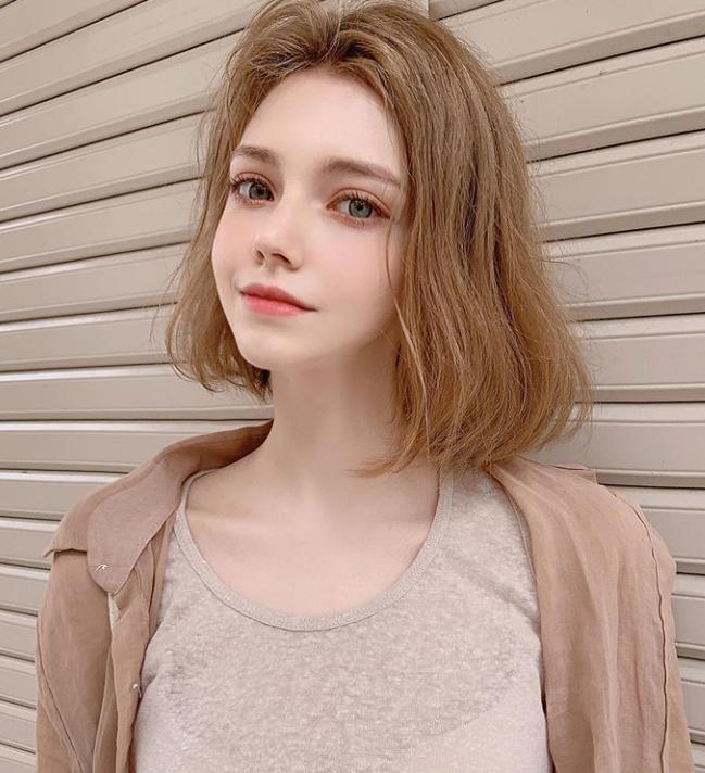 21岁德国模特突然消失,德国20岁女模特