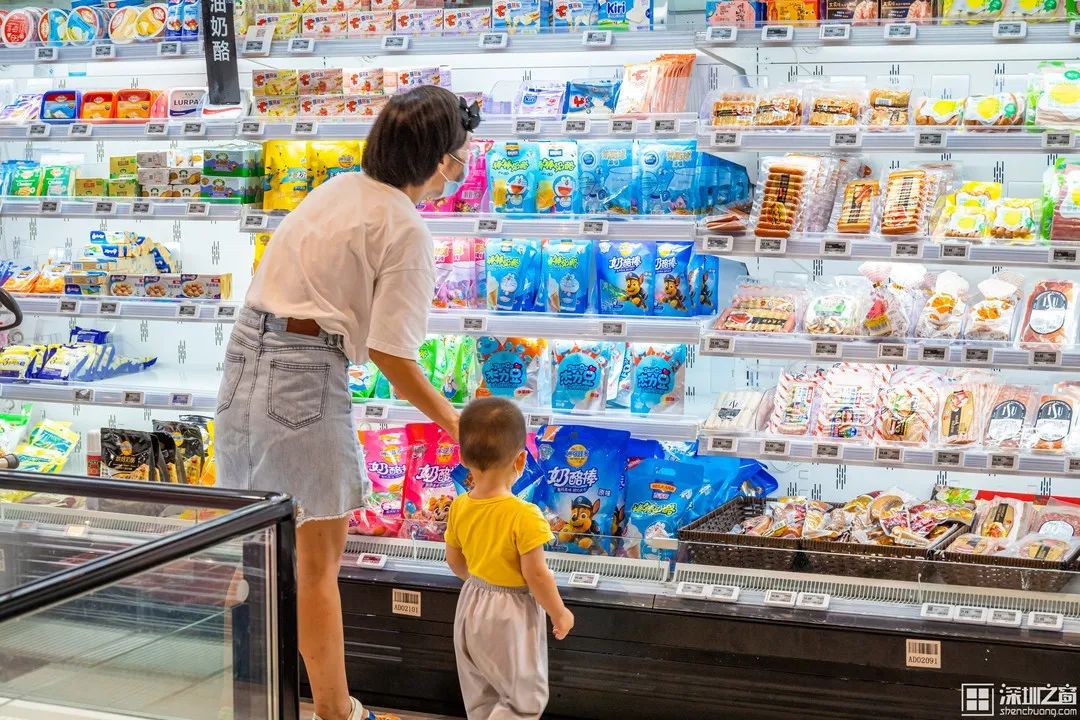 00后当业务员,00后在深圳打工生活