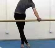 跑步踝关节疼痛与臀部有关,跑步膝盖疼踝关节疼