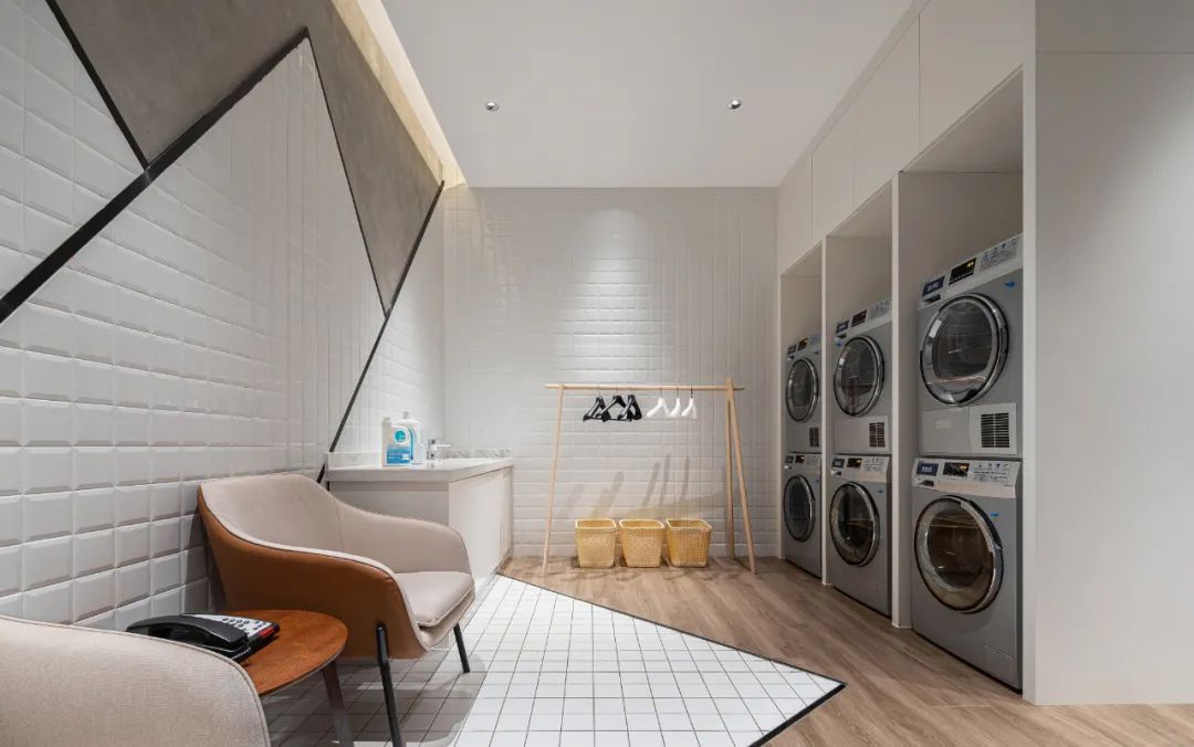 TDD.L案例｜昆明翠湖亚朵酒店：随遇而安，心之所向