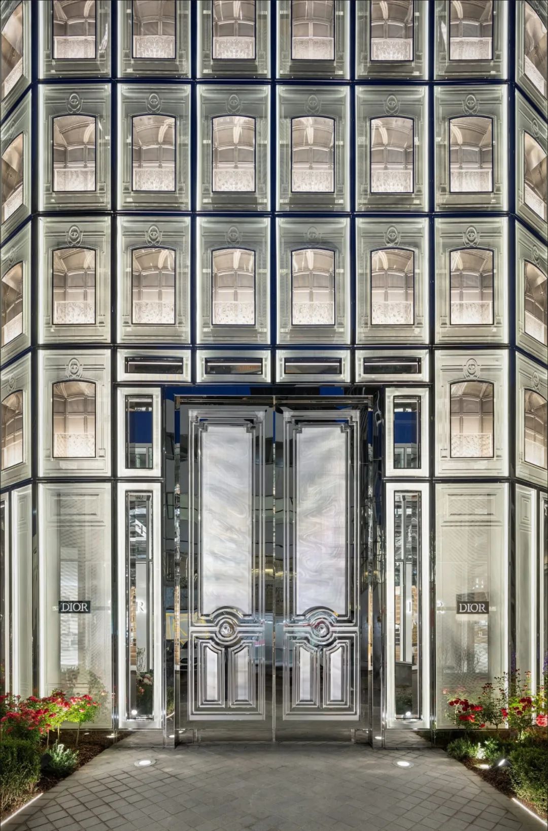 dior韩国首尔开业,dior快闪店newjeans