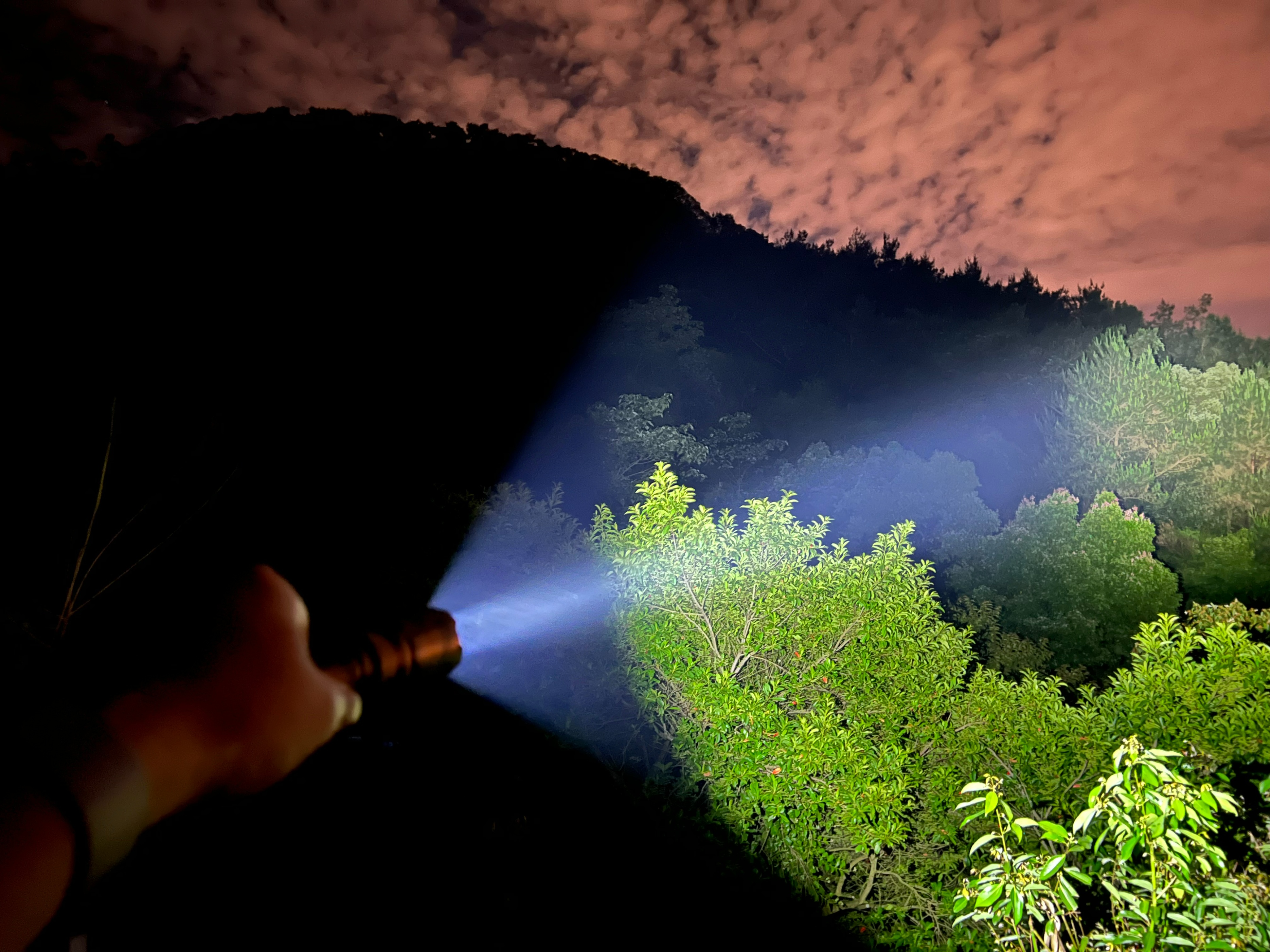 fenix手电测评tk35,fenixtk20uev2.0战术手电