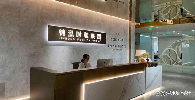 曾被人笑为“拖油瓶”，如今却在天猫唯品会大火，这只小熊不简单