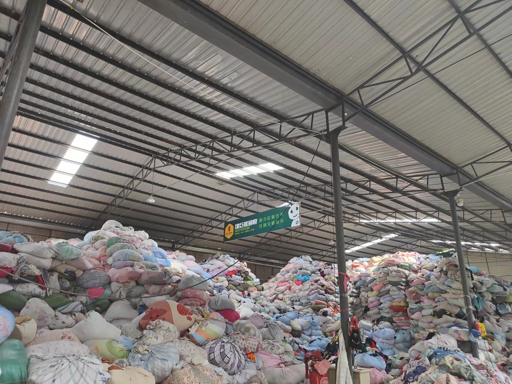 旧衣服回收行业新手入门注意事项,旧衣服回收生意的骗局