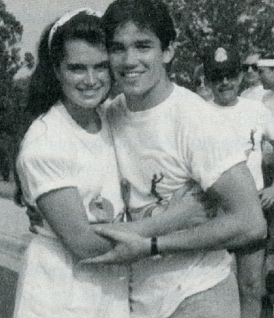 10岁全裸出镜，20岁声称自己仍是处女，“美国舒淇”的裸照风波！