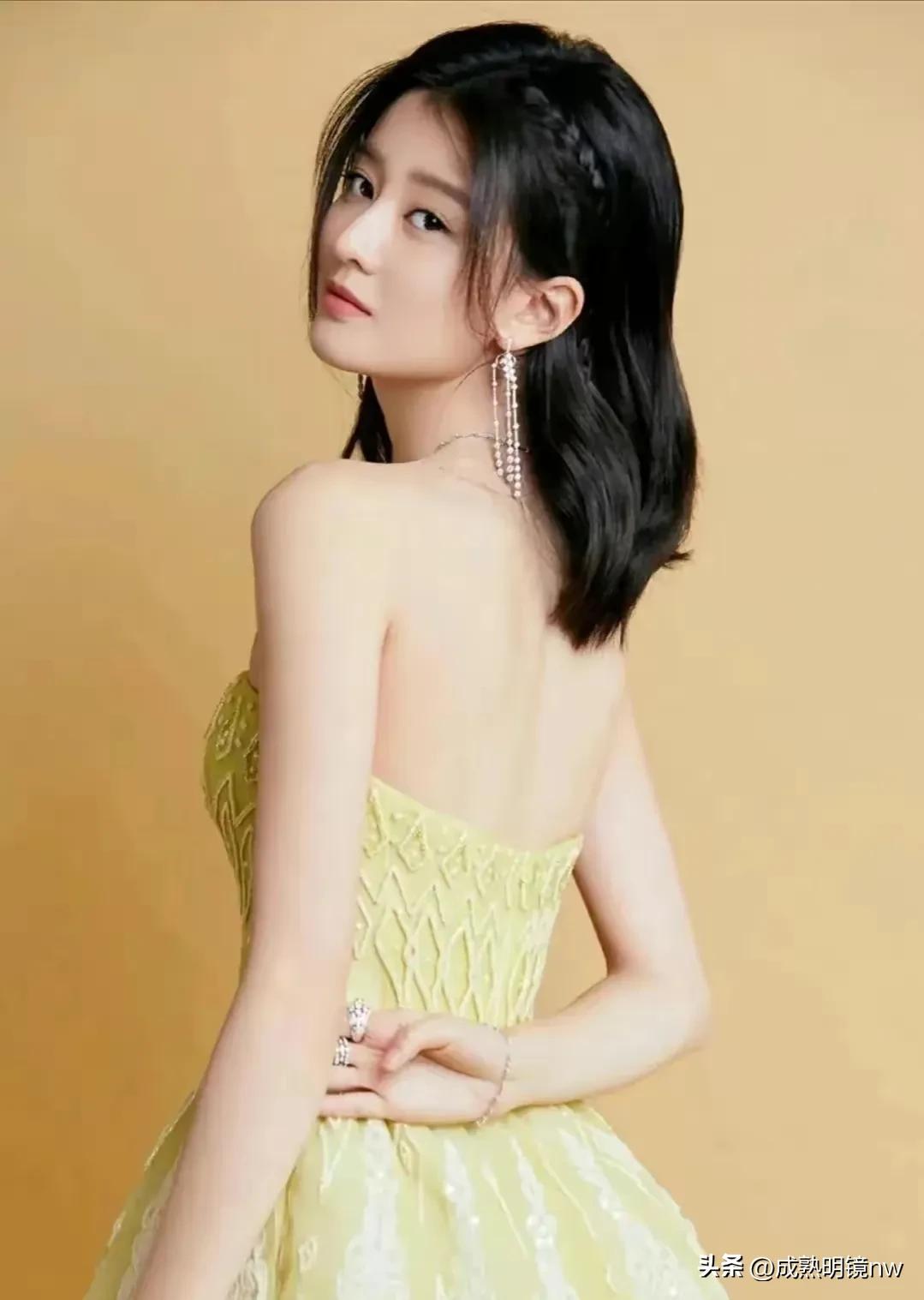 乔欣清新的写真照壁纸,乔欣古装写真照是什么