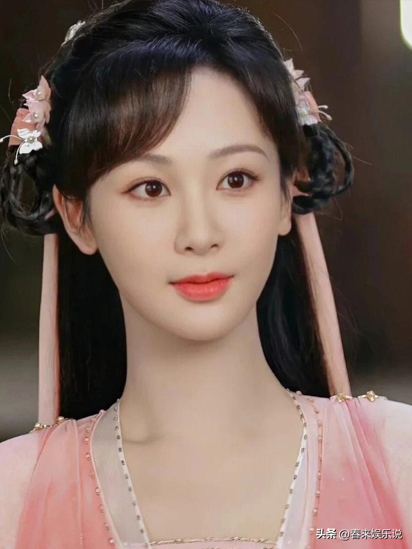 长得漂亮但不敢露额头的女星,额头宽的女演员